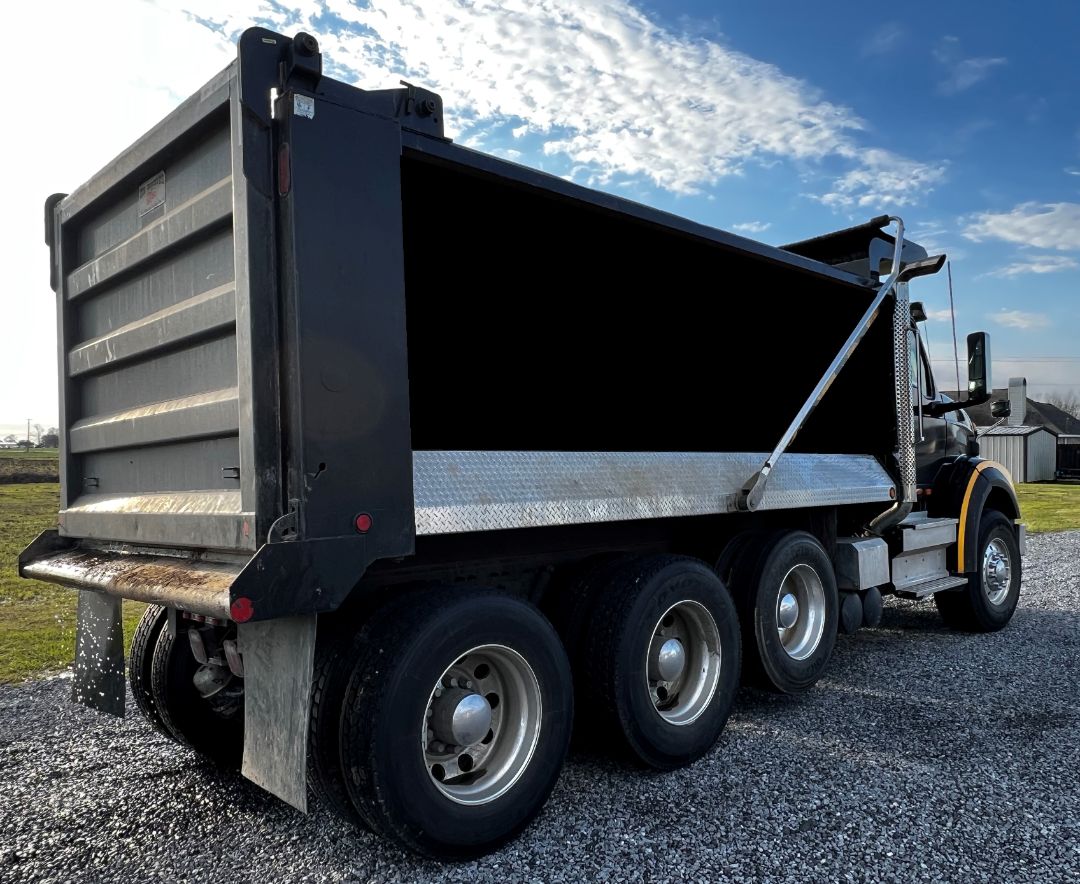 2022 INTERNATIONAL HX 620 - Image 6